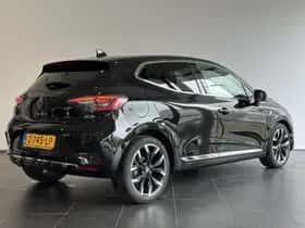 Renault Clio (2024) thumbnail 2
