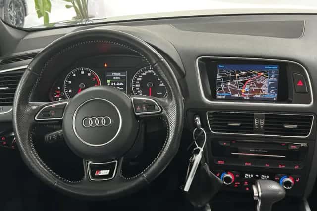Audi Q5 (2017) thumbnail 3