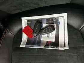 Ford Kuga (2023) thumbnail 13