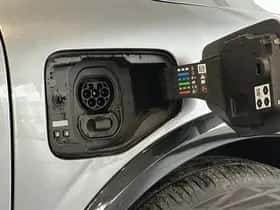 Renault Mégane E-Tech (2025) thumbnail 17