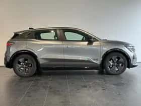 Renault Mégane E-Tech (2025) thumbnail 19