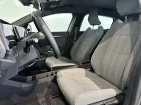 Renault Mégane E-Tech (2025) thumbnail 7