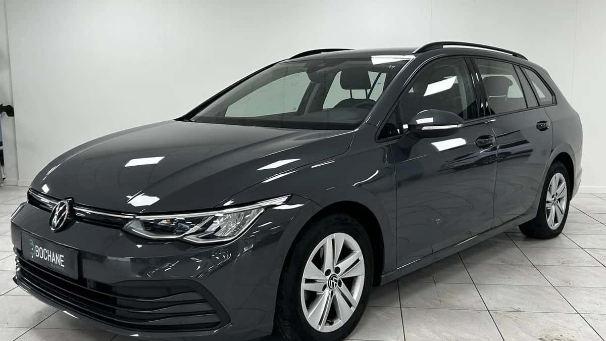 Volkswagen Golf (2022) — foto 1