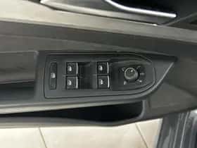 Volkswagen Golf (2022) thumbnail 19