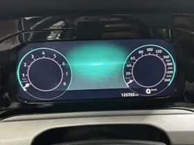 Volkswagen Golf (2022) thumbnail 4