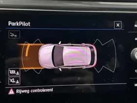 Volkswagen T-Roc (2020) thumbnail 12