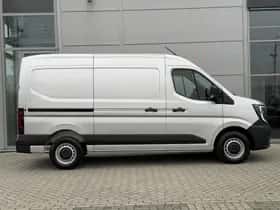 Renault Master (2024) thumbnail 9