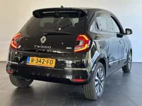 Renault Twingo (2022) thumbnail 2
