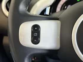 Renault Twingo (2022) thumbnail 23