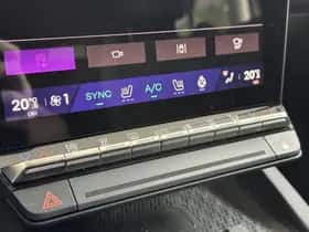 Renault Mégane E-Tech (2025) thumbnail 13