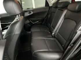 Kia Soul EV (2022) thumbnail 8