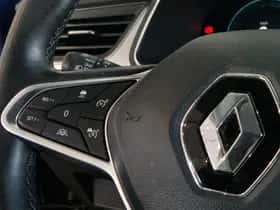 Renault Captur (2023) thumbnail 28
