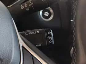 Renault Captur (2023) thumbnail 30