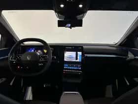 Renault Mégane E-Tech (2025) thumbnail 3