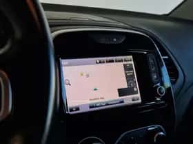 Renault Captur (2018) thumbnail 26