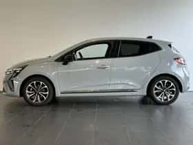 Renault Clio (2023) thumbnail 18