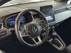 Renault Clio (2023) thumbnail 3