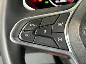 Renault Clio (2023) thumbnail 23