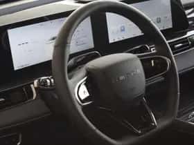 Omoda 5 EV (2026) thumbnail 15