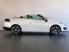 Renault Mégane (2015) thumbnail 18