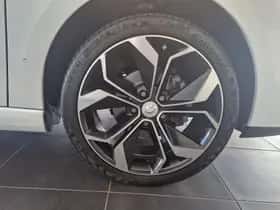 Renault Mégane (2015) thumbnail 28