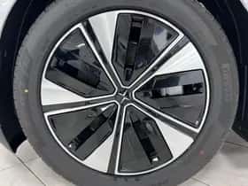 Polestar 4 (2025) thumbnail 24