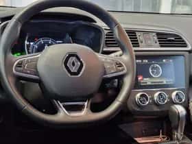 Renault Kadjar (2022) thumbnail 3