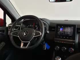 Renault Clio (2020) thumbnail 3