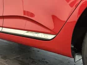 Renault Clio (2020) thumbnail 29