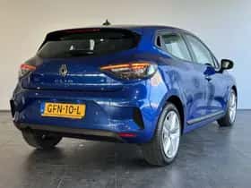 Renault Clio (2024) thumbnail 2