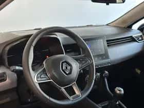 Renault Clio (2024) thumbnail 24