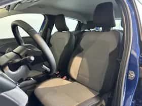 Renault Clio (2024) thumbnail 7