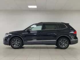 Volkswagen Tiguan (2023) thumbnail 4