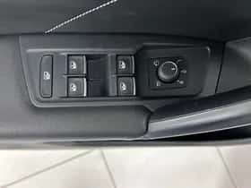 Volkswagen Tiguan (2022) thumbnail 19
