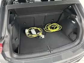 Volkswagen Tiguan (2022) thumbnail 9