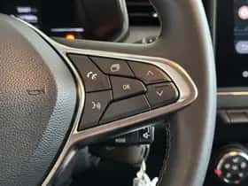 Renault Clio (2024) thumbnail 20