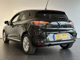 Renault Clio (2024) thumbnail 6