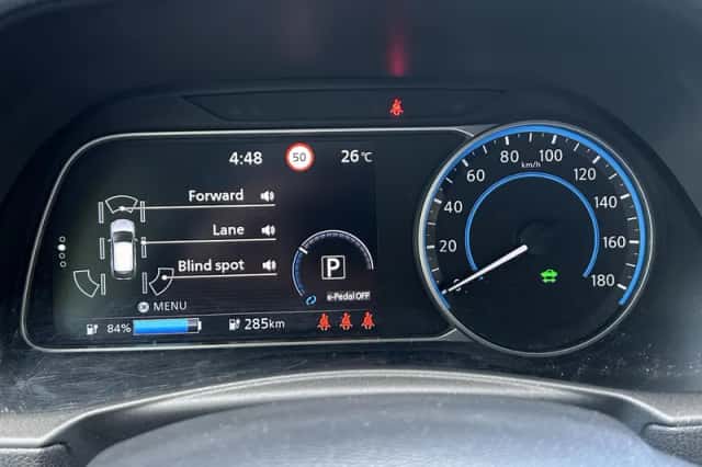 Nissan Leaf (2022) thumbnail 4