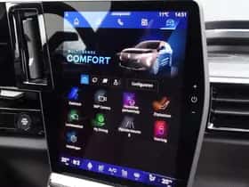 Renault Espace (2025) thumbnail 44