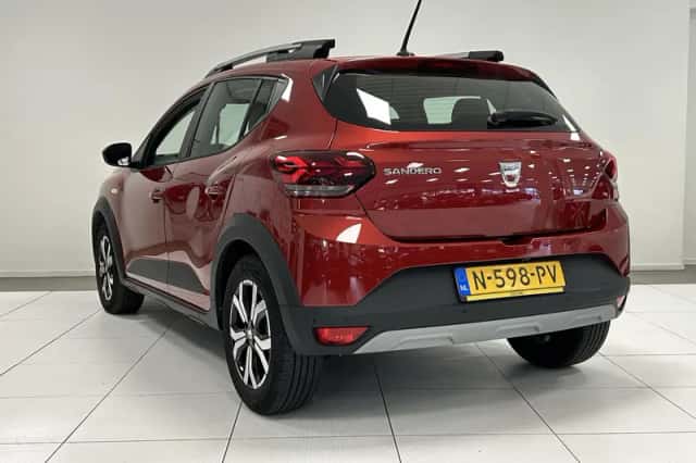 Dacia Sandero Stepway (2021) thumbnail 6