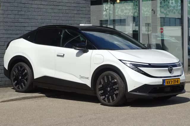 Nissan Leaf (2026) thumbnail 5