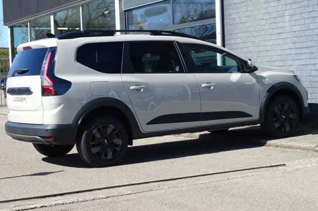 Dacia Jogger (2026) thumbnail 2