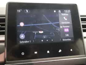 Renault Captur (2021) thumbnail 11