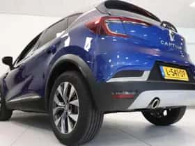 Renault Captur (2021) thumbnail 16