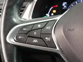 Renault Captur (2021) thumbnail 21