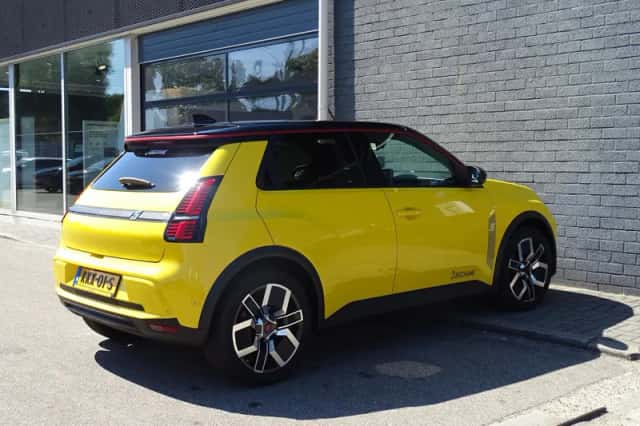 Renault 5 (2026) thumbnail 2