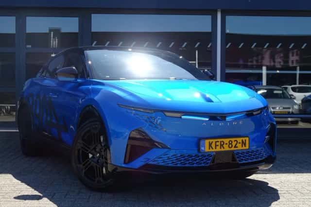 Alpine A390 (2026) thumbnail 5