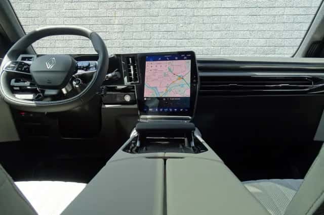 Renault Espace (2025) thumbnail 3