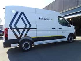 Renault Master (2025) thumbnail 2
