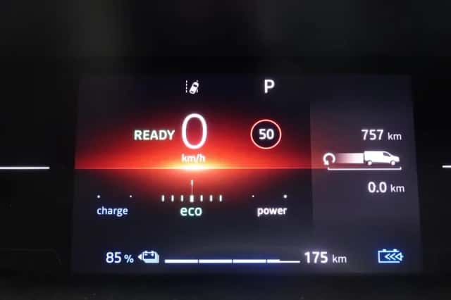 Renault Trafic (2025) thumbnail 4